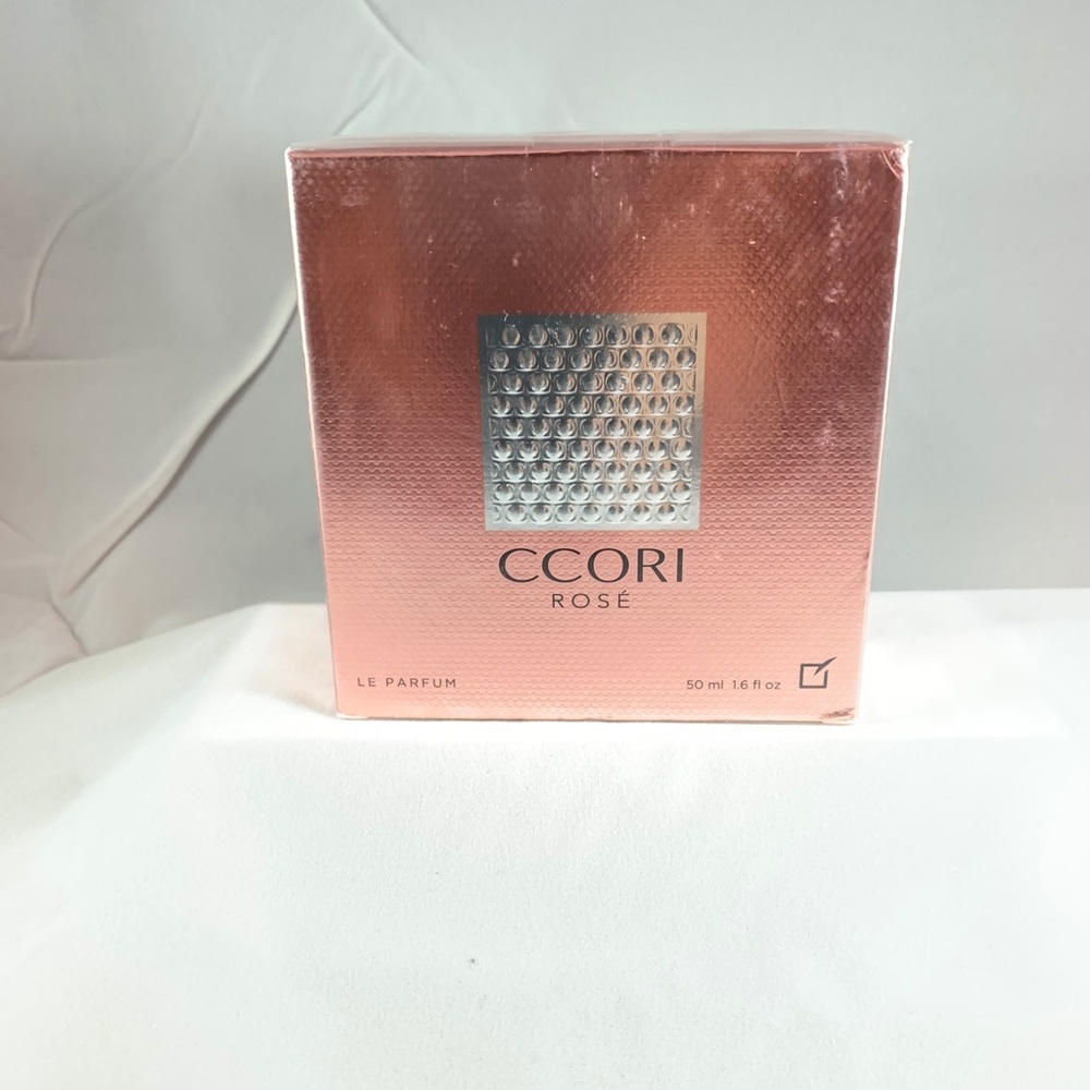 Perfums - Picture 2 of 8